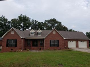 207 Doe Dr, Prattville, AL 36067