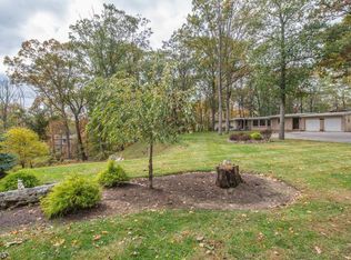 18 Turkey Hill Rd, Boonton, NJ 07005