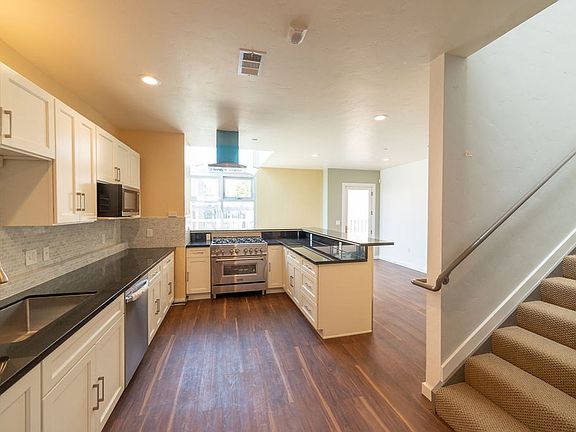 2nd image of 1276 Ocean Ave #2