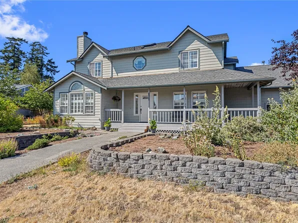 1238 SW 6th Ave, Oak Harbor, WA 98277