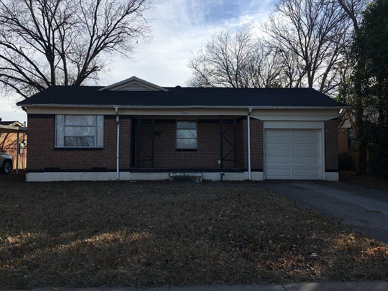 1st image of 1032 Brown Dr