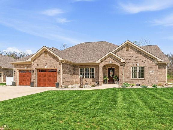 2nd image of 4518 N Wickfield Dr