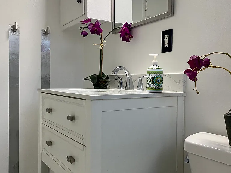 1169 N Curson Ave #7 — Photo 10