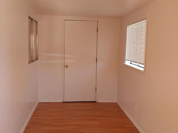 Small bonus room with large closet.