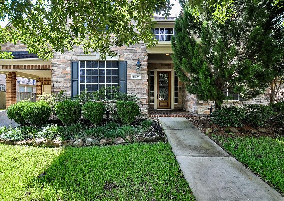 1st image of 10606 Winding Green Dr