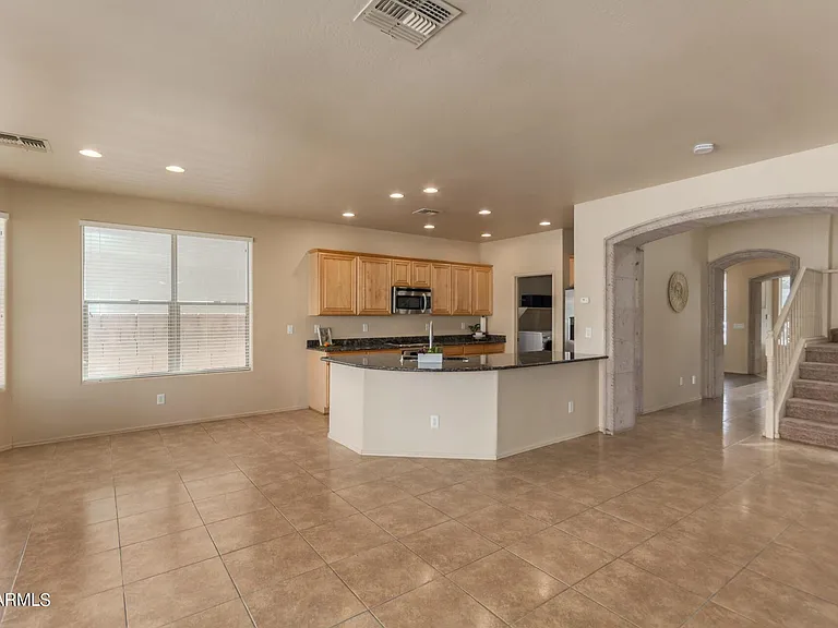 35305 N 31st Dr — Photo 12