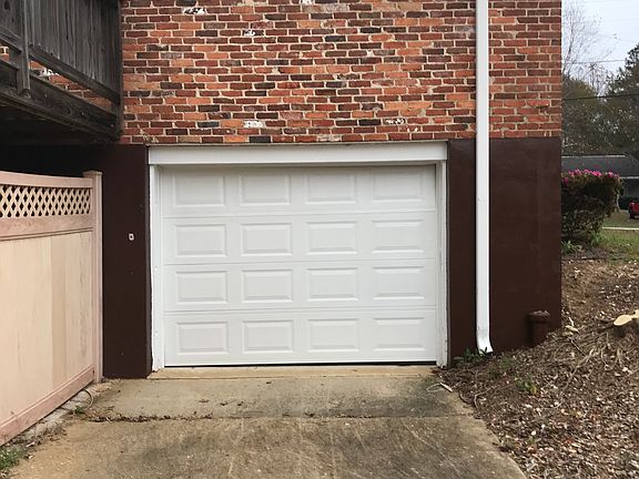 Deep Single Garage