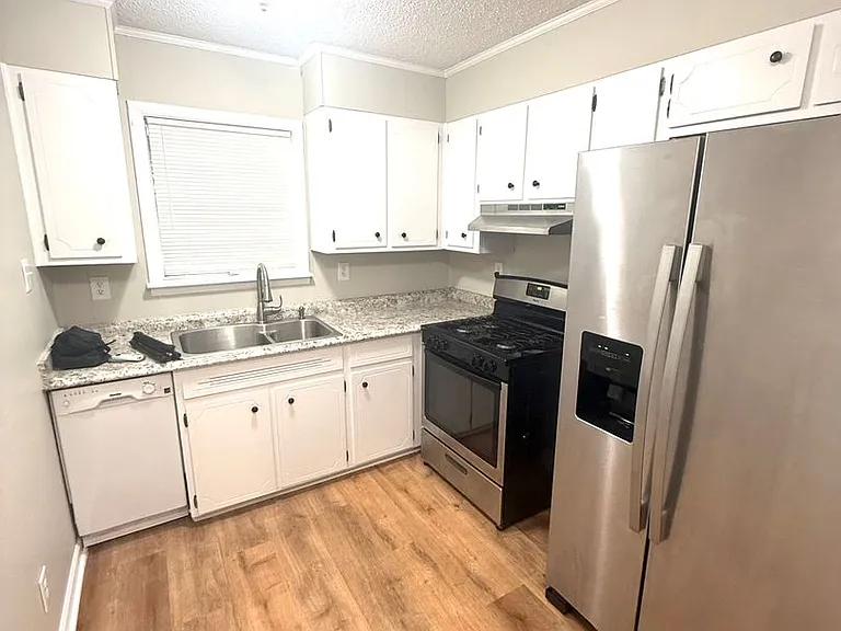 6319 Pinebrook Dr — Photo 5