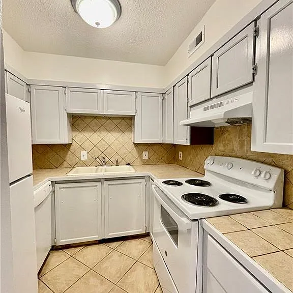 825 Santa Isabel Blvd #C8 — Photo 7