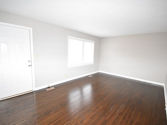 2nd image of 334 Clearview Dr