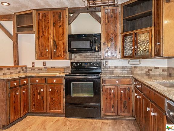 5th image of 342 Bobolink Dr
