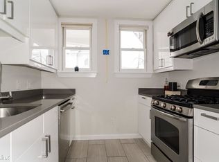 3 Waban St, Wellesley, MA 02482