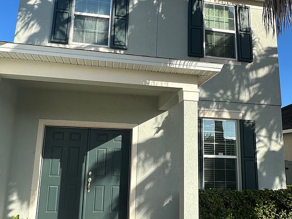 3rd image of 3919 Parkhouse Dr