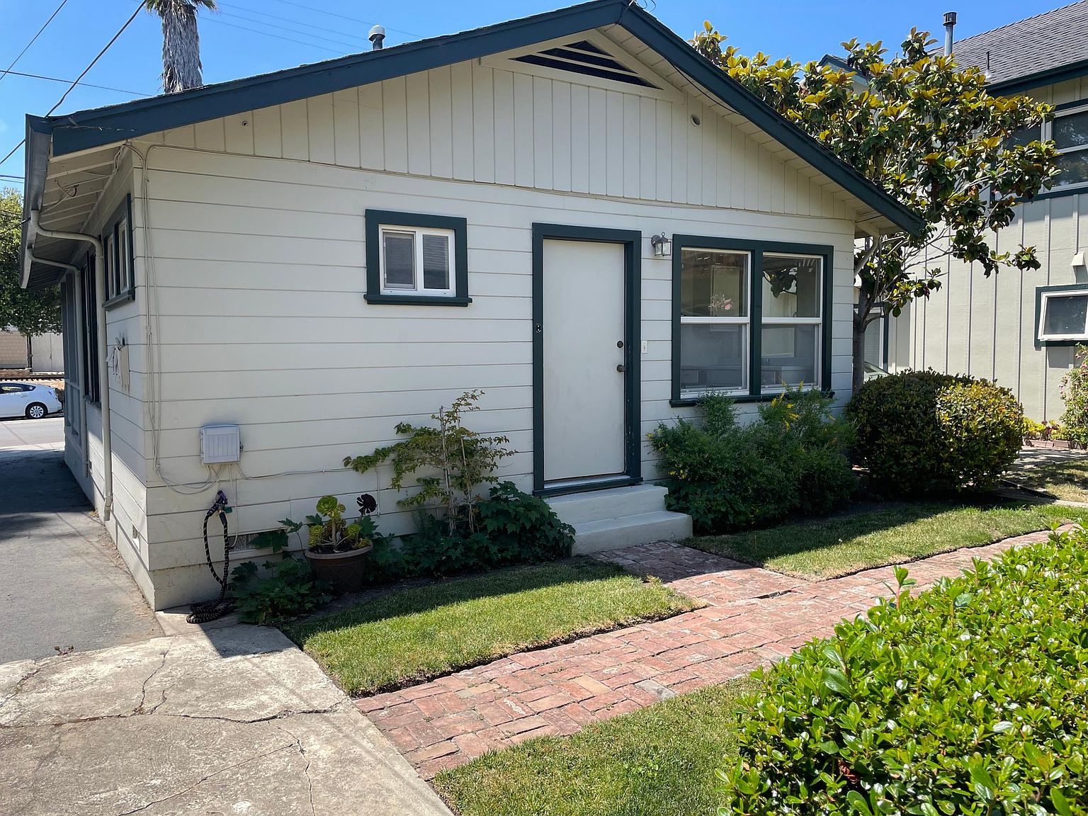 516 Capitola Ave, Capitola, CA 95010 Zillow