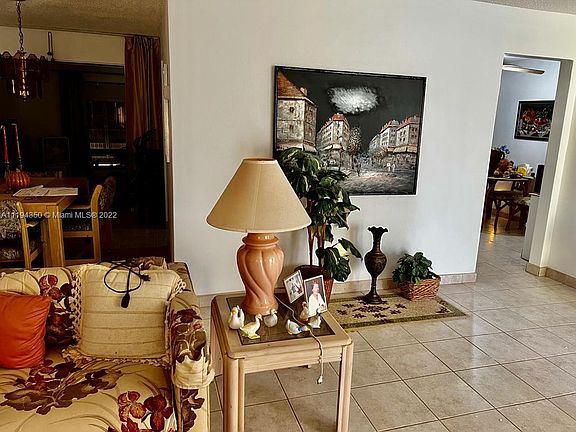 5th image of 5209 NW 50th Ave