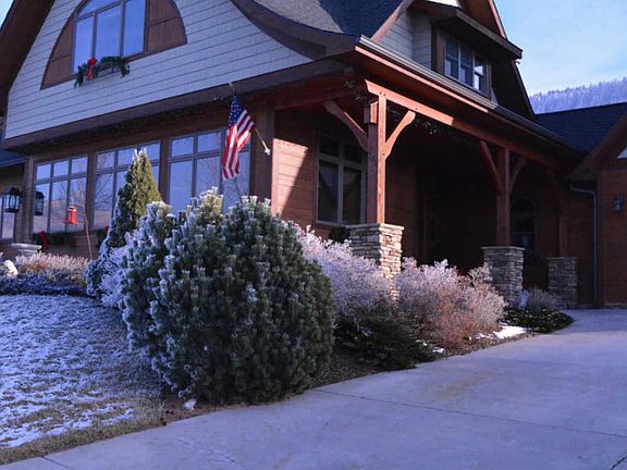 2nd image of 702 Spanish Peaks Dr