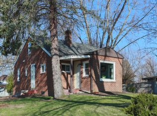 7432 Linn St, Eau Claire, MI 49111