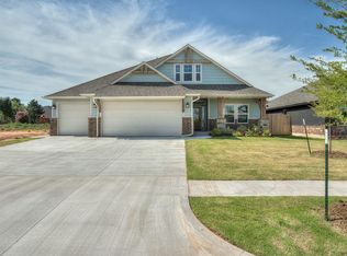 13316 SW 8th St, Yukon, OK 73099