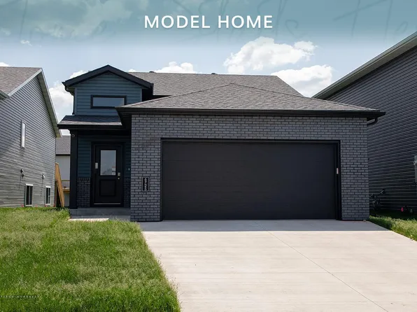 6725 Meadow View Dr S, Fargo, ND 58104