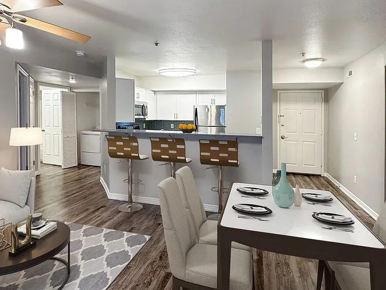 Palladio Apartments — Photo 19
