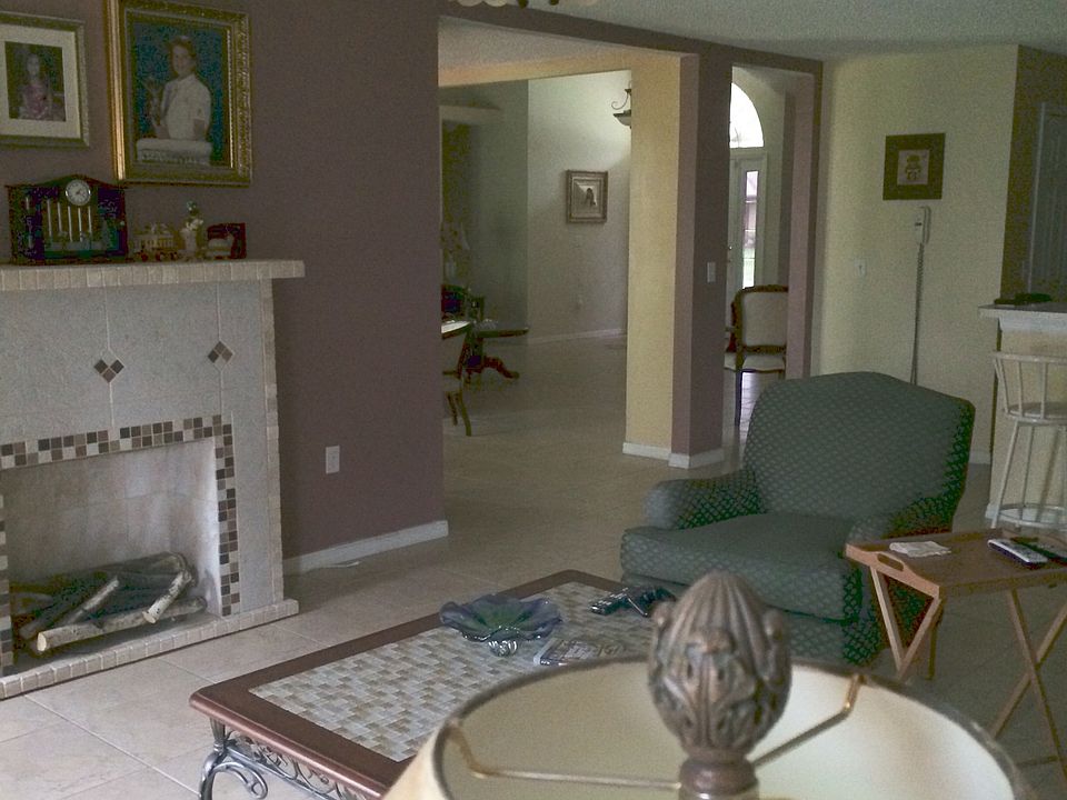 1st image of 2648 Bentley Dr