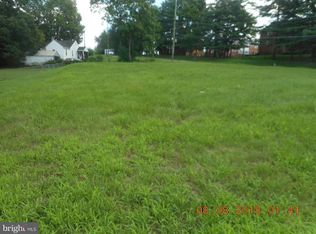 801 Cypresstree Dr, Capitol Heights, MD 20743