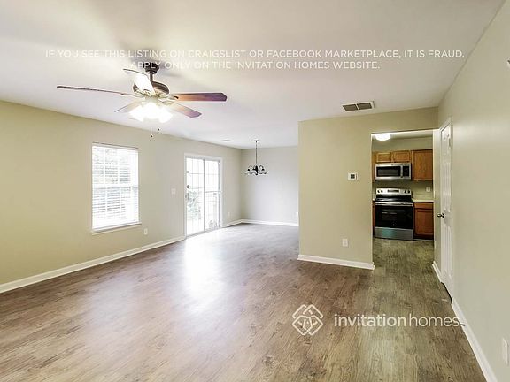 2nd image of 2860 Englewood Dr
