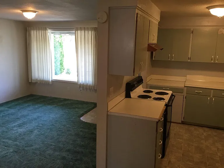 334 Foxglove Ave — Photo 9