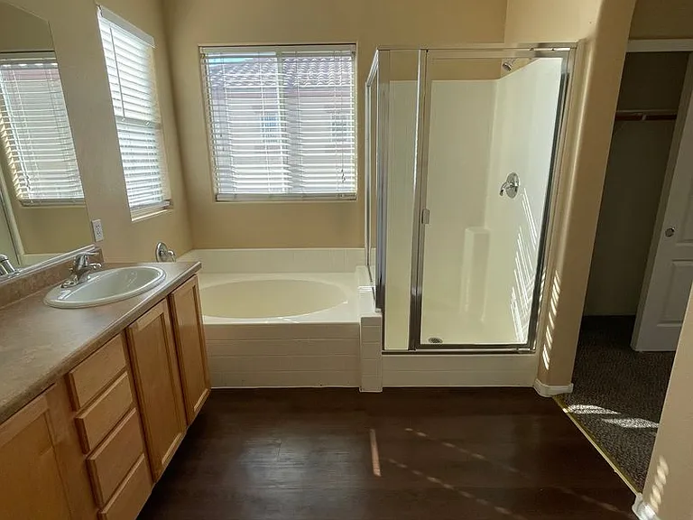 733 Emerald Idol Pl — Photo 18