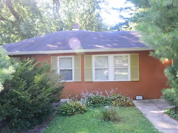 1025 Helen Dr, Indianapolis, IN 46240