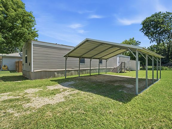 3rd image of 1684 Gale Dr