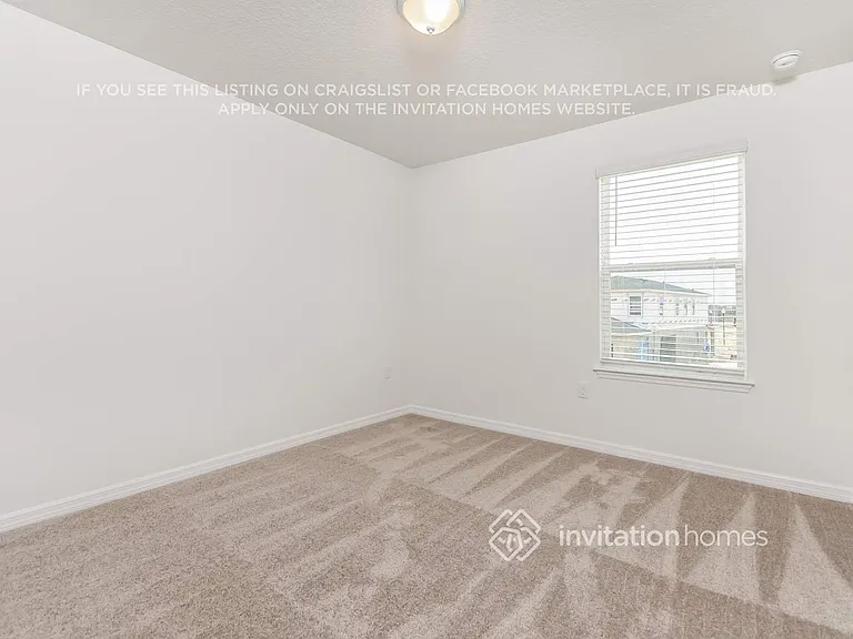 6168 Whispering Gln — Photo 13