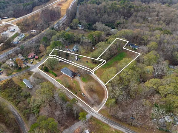 3209 Hall Dr, Gainesville, GA 30501