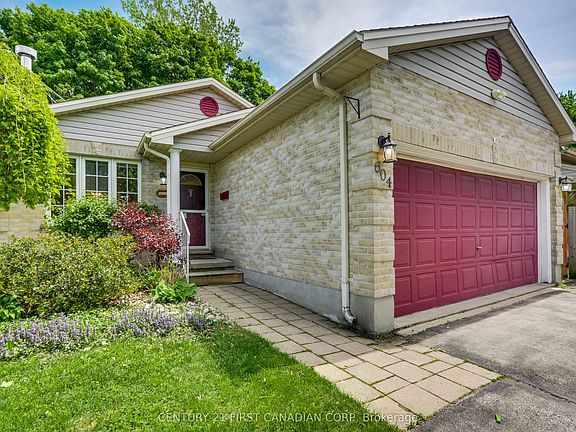 2nd image of 604 Talltree Cres