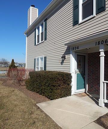 2nd image of 1806 Vermont Dr