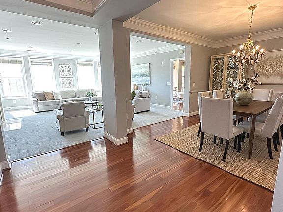 3rd image of 701 Fallsgrove Dr APT 406