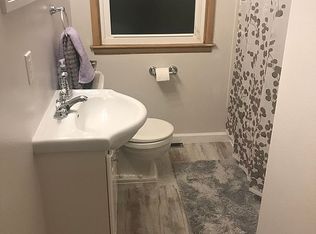 24 Sunny Cir, Mason City, IA 50401