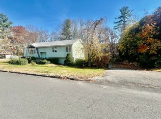 30 Hidden Rd, Methuen, MA 01844