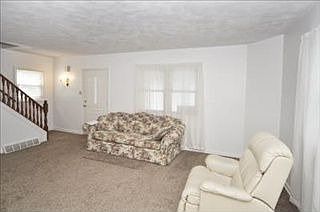 3rd image of 59 Latta St