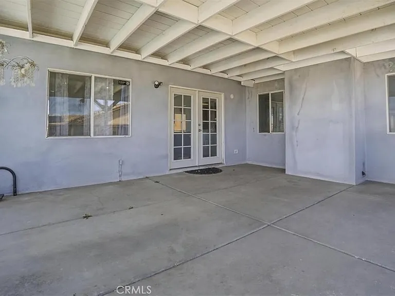 8541 Dove Creek Trl — Photo 31