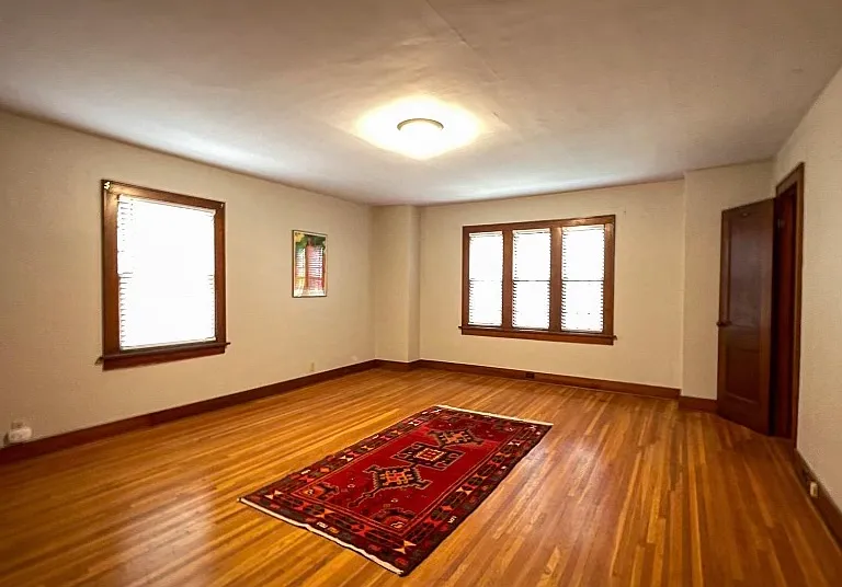 1114 N Carlos St — Photo 17