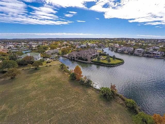 1st image of 105 Applehead Island Dr #B