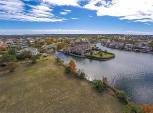 105 Applehead Island Dr #B, Horseshoe Bay, TX 78657