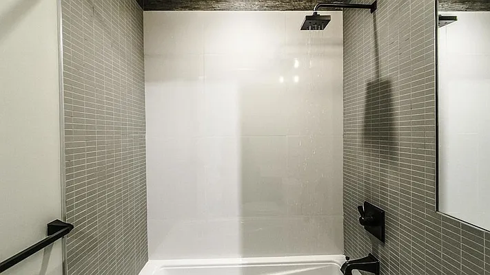 Rented by Nooklyn NYC LLC | media 13