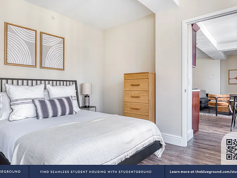 354 E 91st St #1902 — Photo 10