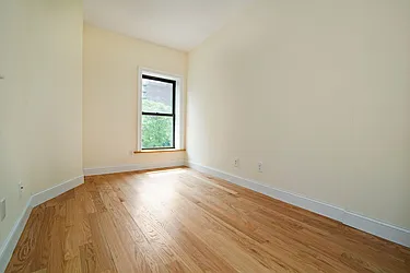 Rented by Weinstein Realty Group