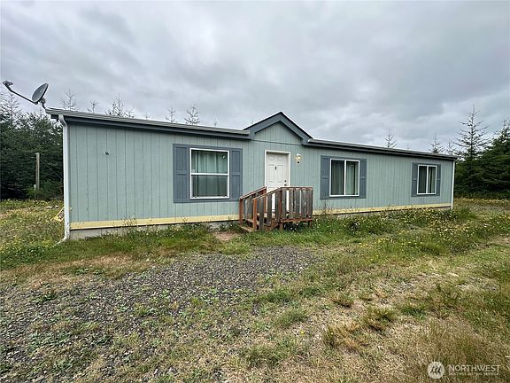 2nd image of 46 Copalis Beach Road