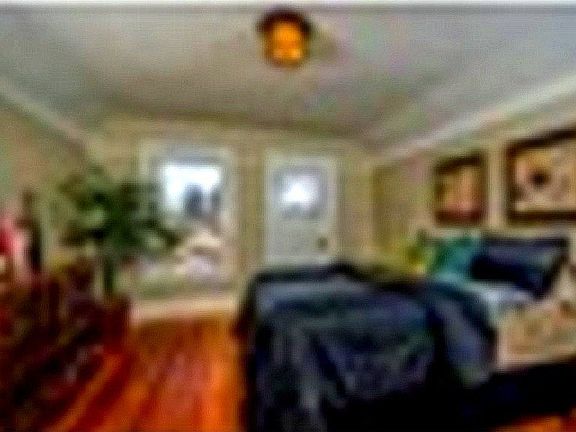5th image of 2254 Dahlia St