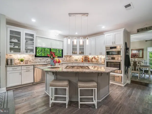 3 Newington Ct, Fredericksburg, VA 22405