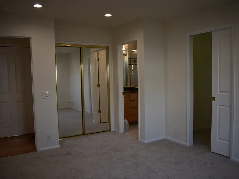 941 Laurel Ave — Photo 6